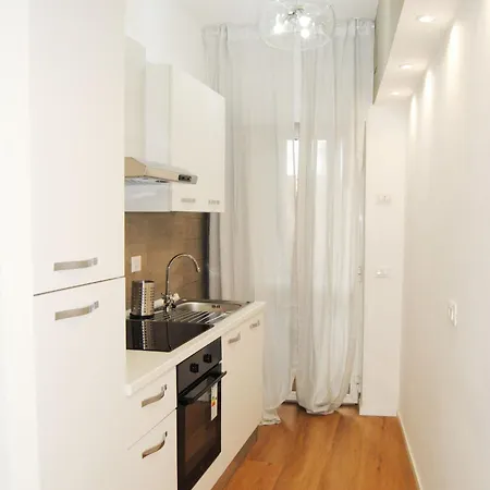 Mimi's Place Daire Roma